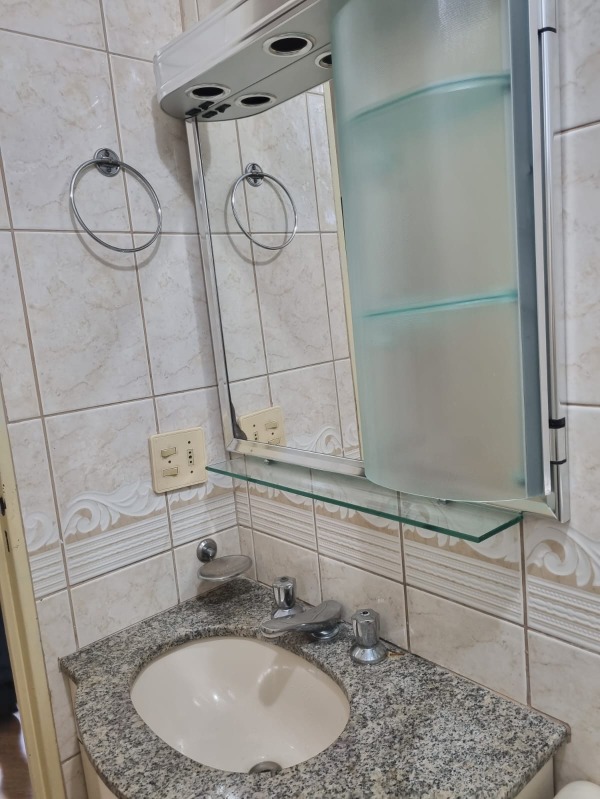 Apartamento à venda com 2 quartos, 57m² - Foto 13