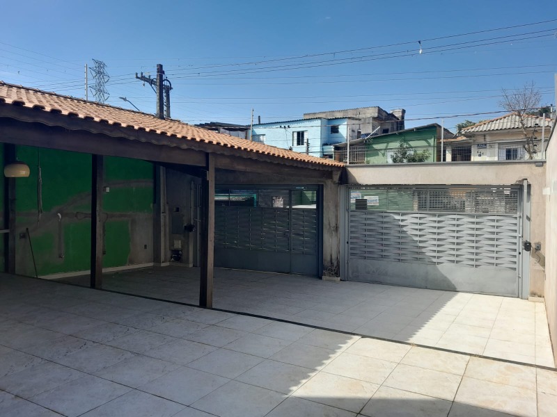 Casa à venda com 4 quartos, 220m² - Foto 7