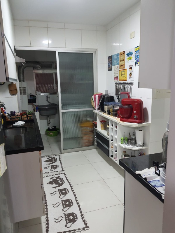 Apartamento à venda com 4 quartos, 86m² - Foto 3