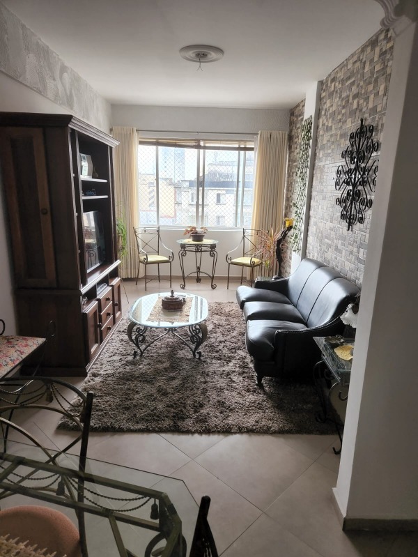 Apartamento à venda com 1 quarto, 78m² - Foto 2