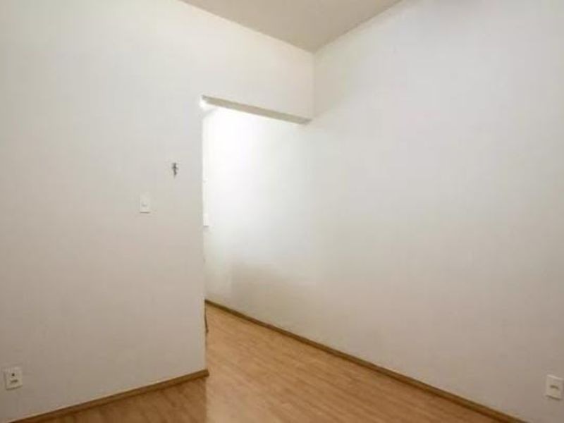 Apartamento, 1 quarto, 33 m² - Foto 2