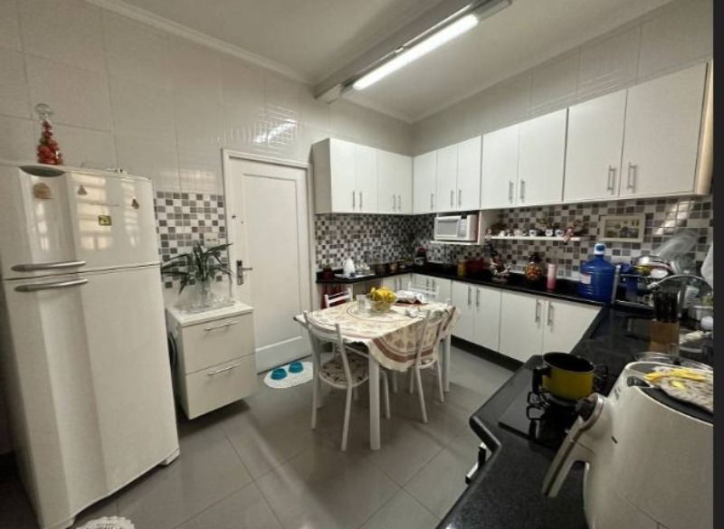 Apartamento à venda com 2 quartos, 110m² - Foto 6