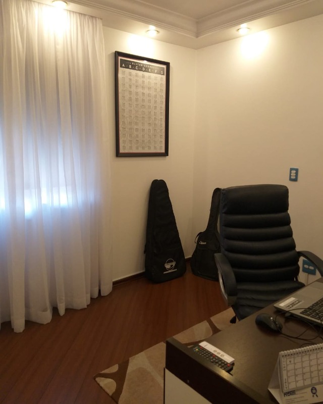 Apartamento à venda com 3 quartos, 137m² - Foto 30