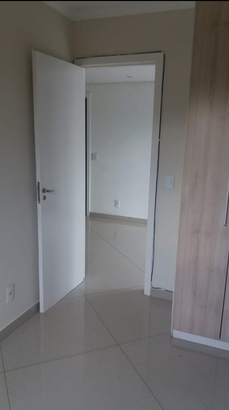 Apartamento à venda com 2 quartos, 42m² - Foto 13