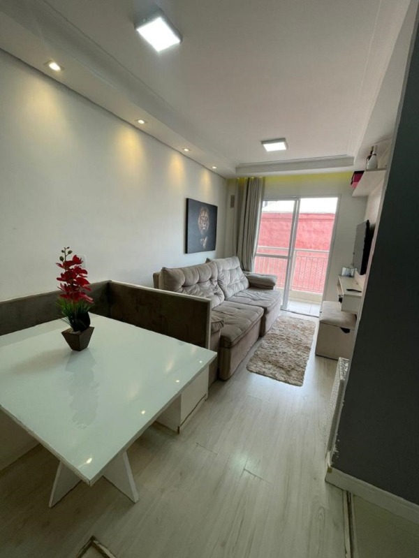 Apartamento à venda com 1 quarto, 32m² - Foto 1