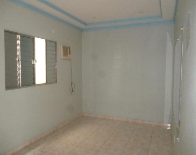 Casa à venda com 6 quartos, 300m² - Foto 2