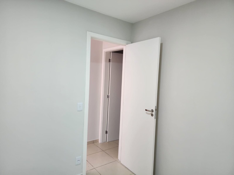 Apartamento à venda com 2 quartos, 55m² - Foto 11