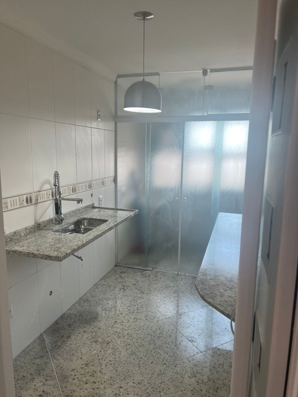 Apartamento à venda com 3 quartos, 65m² - Foto 6