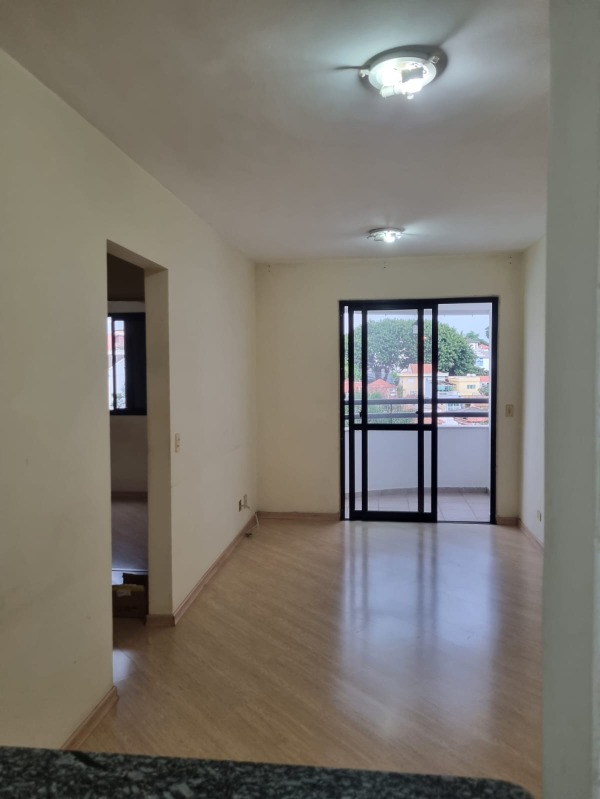 Apartamento à venda com 2 quartos, 57m² - Foto 32