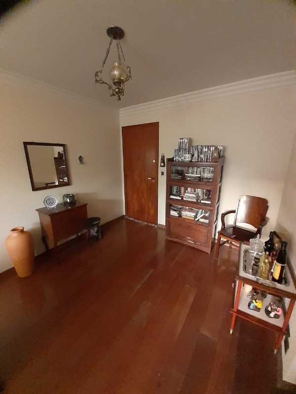 Apartamento à venda com 2 quartos, 107m² - Foto 19