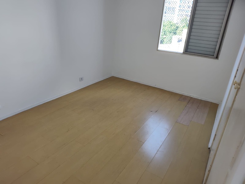 Apartamento para alugar com 2 quartos, 98m² - Foto 8