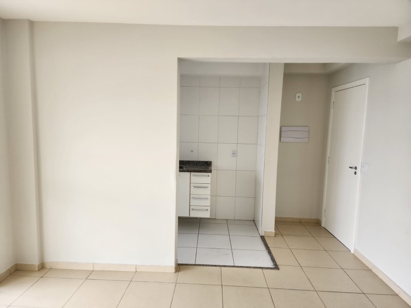 Apartamento à venda com 2 quartos, 55m² - Foto 4