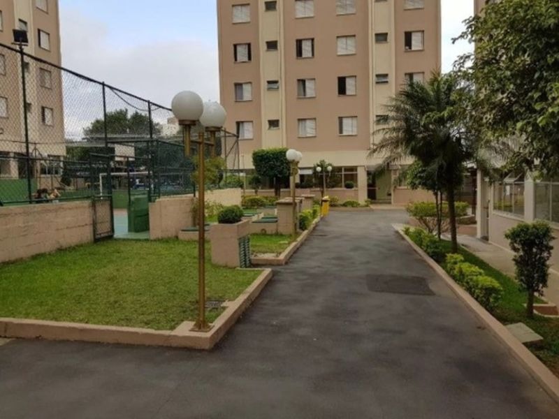 Apartamento à venda com 2 quartos, 52m² - Foto 11