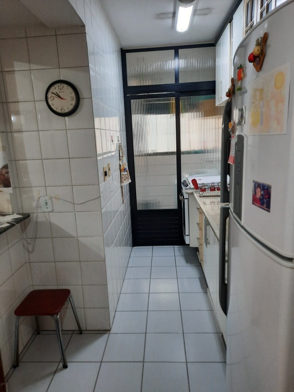 Apartamento à venda com 2 quartos, 58m² - Foto 5