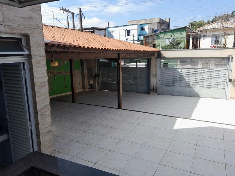 Casa à venda com 4 quartos, 220m² - Foto 26