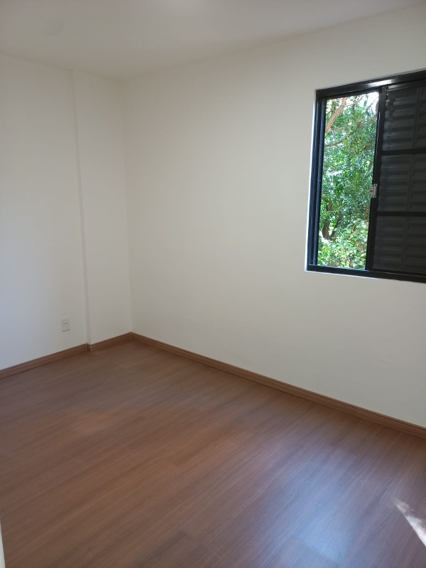 Apartamento à venda com 2 quartos, 50m² - Foto 4