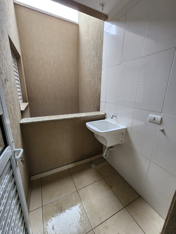 Apartamento à venda com 2 quartos, 39m² - Foto 14