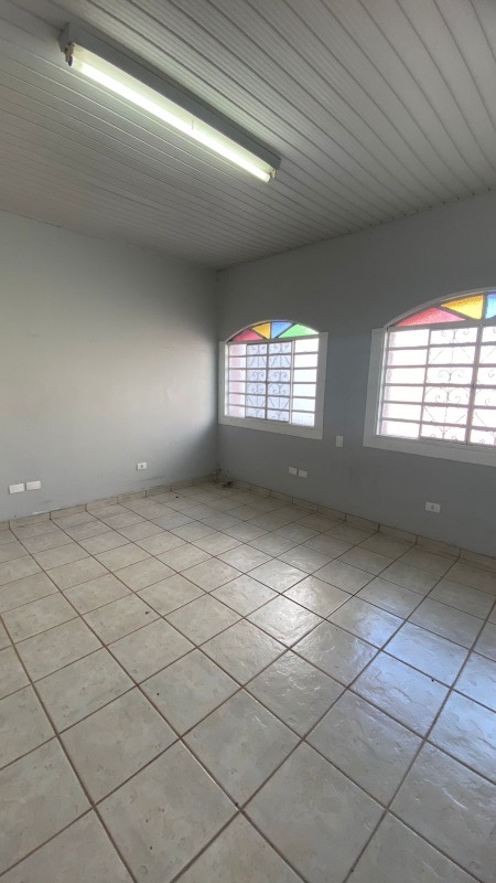 Casa para alugar com 1 quarto, 95m² - Foto 2