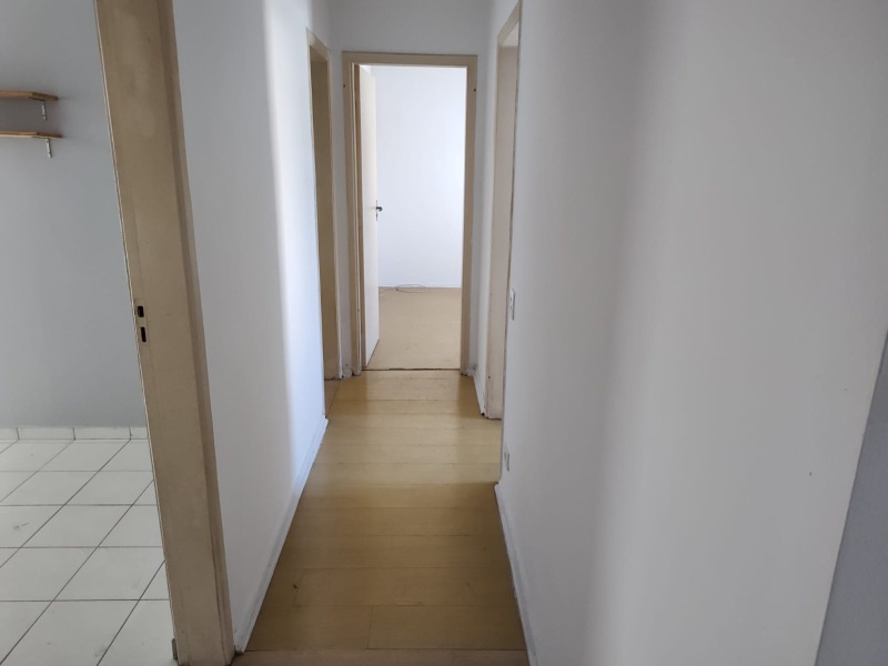 Apartamento para alugar com 2 quartos, 98m² - Foto 3