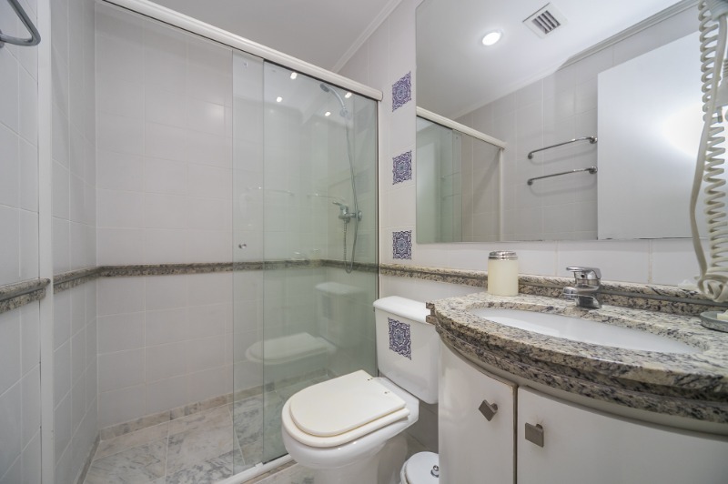 Apartamento à venda e aluguel com 2 quartos, 80m² - Foto 21