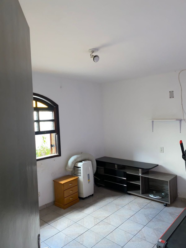 Casa à venda com 6 quartos, 259m² - Foto 21