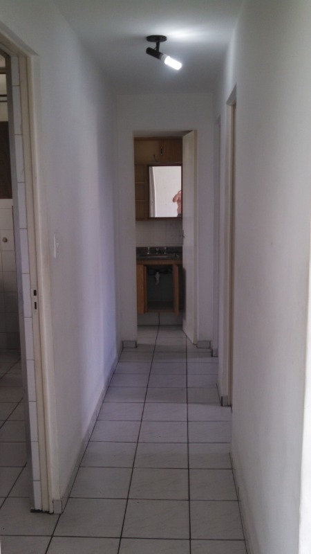 Apartamento à venda com 2 quartos, 50m² - Foto 7