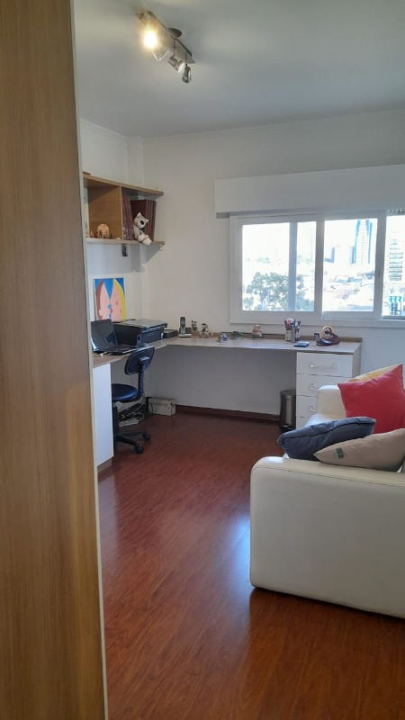 Apartamento à venda com 3 quartos, 86m² - Foto 25