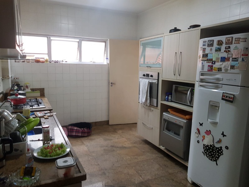 Apartamento à venda com 3 quartos, 170m² - Foto 12