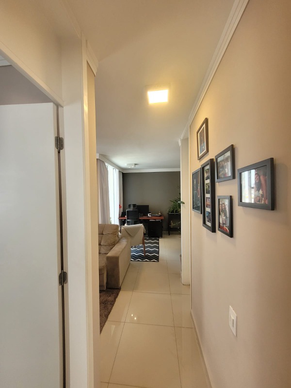 Apartamento à venda com 2 quartos, 59m² - Foto 13