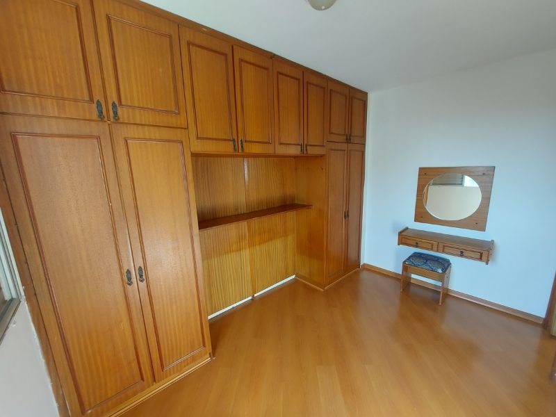 Apartamento à venda com 2 quartos, 58m² - Foto 4