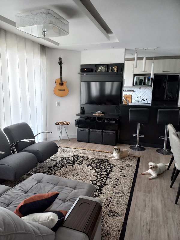 Apartamento à venda com 2 quartos, 65m² - Foto 1