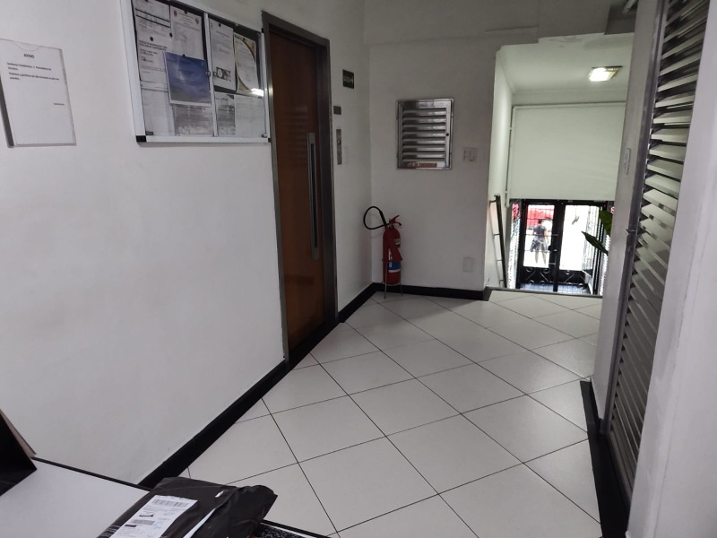 Apartamento à venda com 1 quarto, 50m² - Foto 21