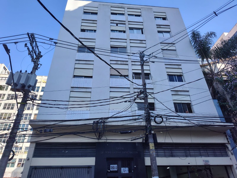 Apartamento à venda com 1 quarto, 50m² - Foto 1
