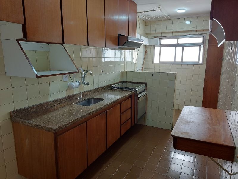 Apartamento à venda com 2 quartos, 58m² - Foto 3