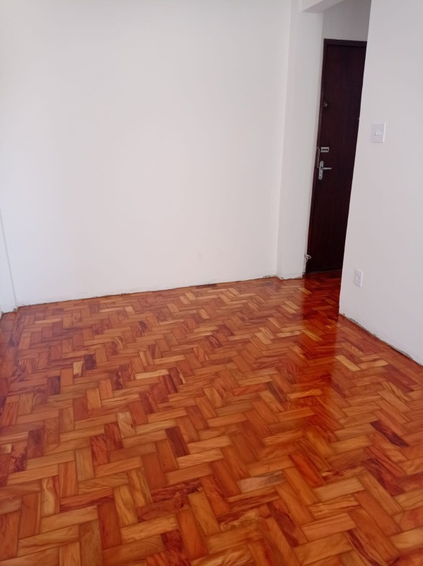 Apartamento à venda com 1 quarto, 43m² - Foto 3