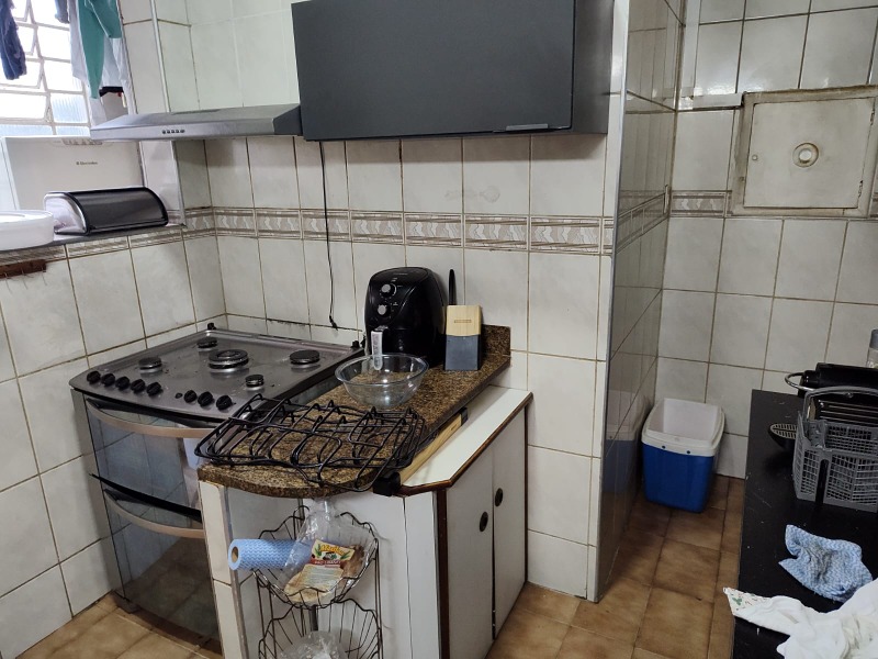 Apartamento à venda com 3 quartos, 136m² - Foto 5