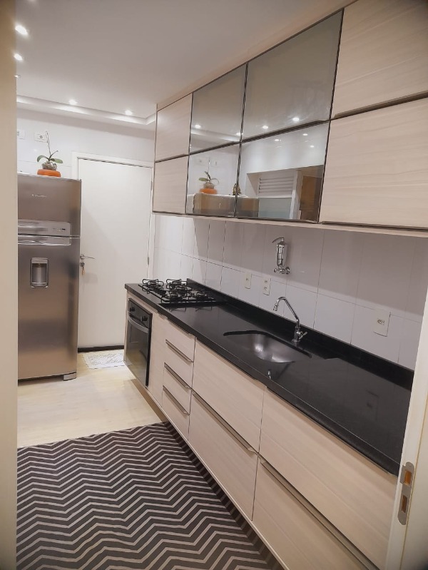 Apartamento à venda com 3 quartos, 135m² - Foto 4