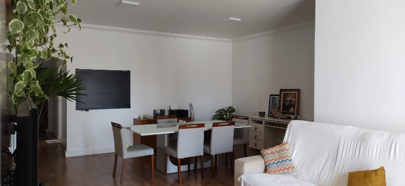 Apartamento à venda com 3 quartos, 109m² - Foto 1