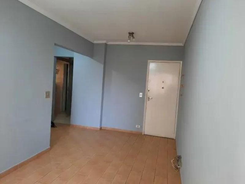 Apartamento à venda com 2 quartos, 56m² - Foto 2