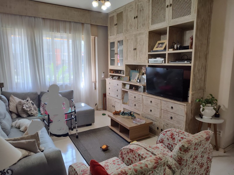 Apartamento à venda com 3 quartos, 136m² - Foto 1