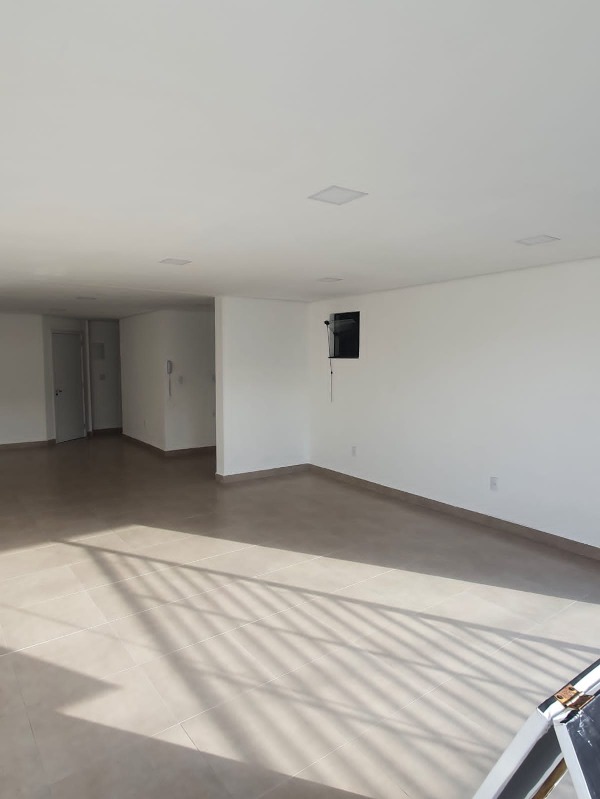 Loja-Salão para alugar, 75m² - Foto 14