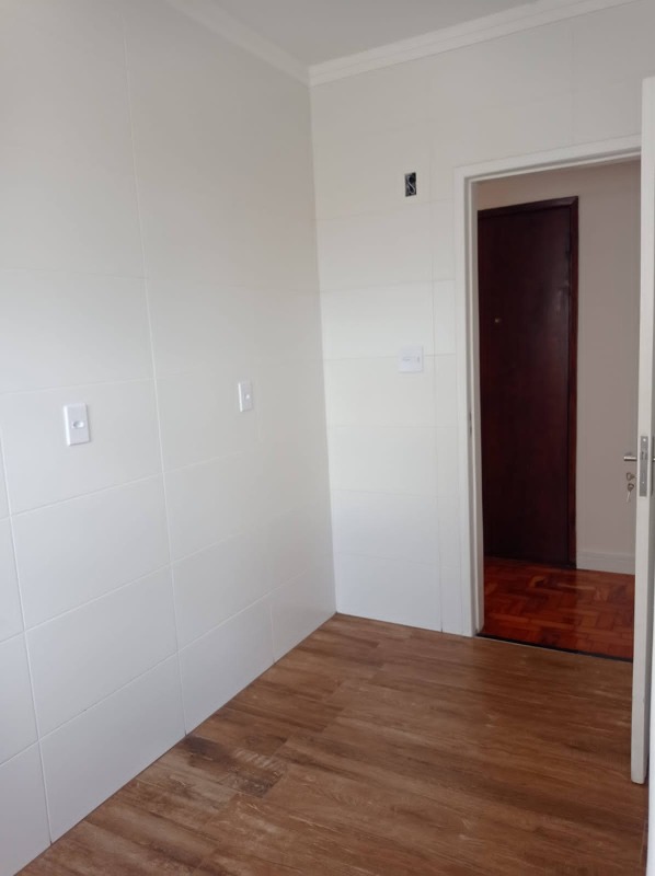 Apartamento à venda com 1 quarto, 43m² - Foto 11