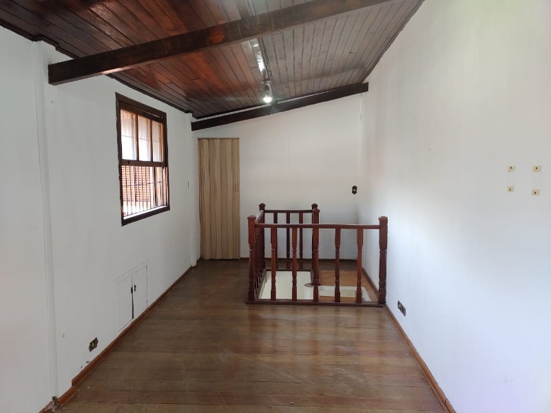 Casa à venda com 1 quarto, 60m² - Foto 1