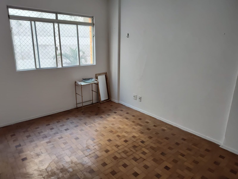 Apartamento à venda com 1 quarto, 50m² - Foto 4