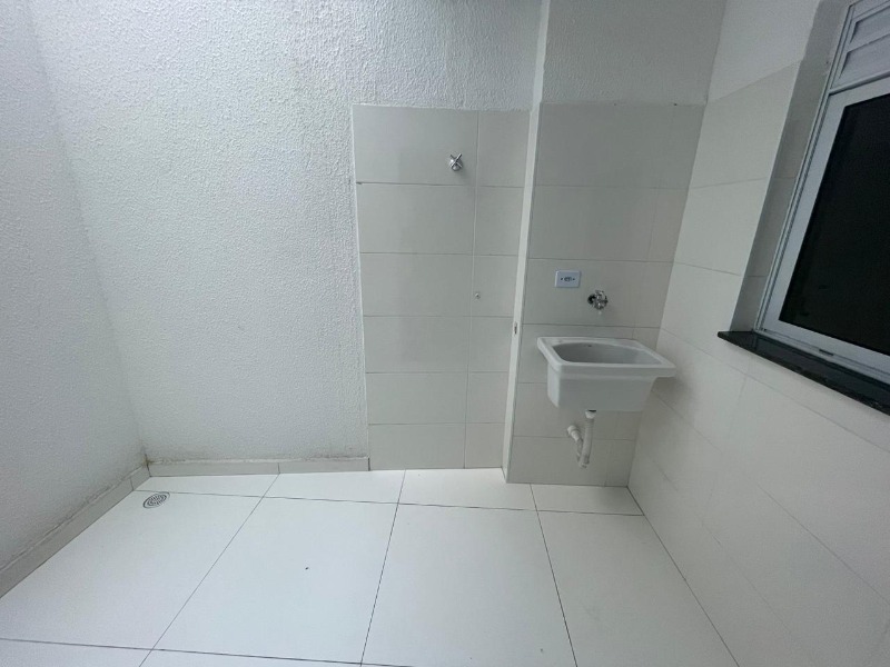 Apartamento à venda com 2 quartos, 42m² - Foto 8