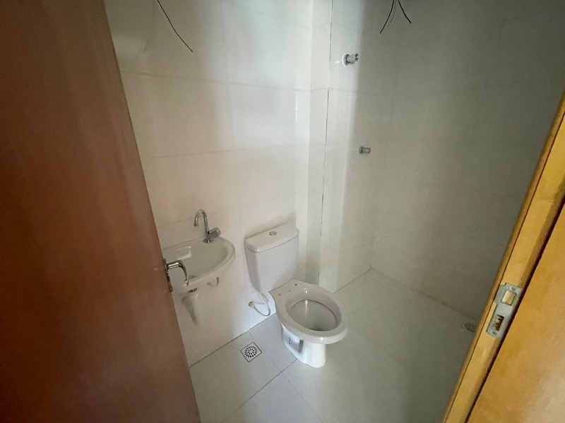 Apartamento à venda com 2 quartos, 40m² - Foto 7