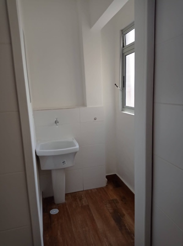 Apartamento à venda com 1 quarto, 43m² - Foto 15