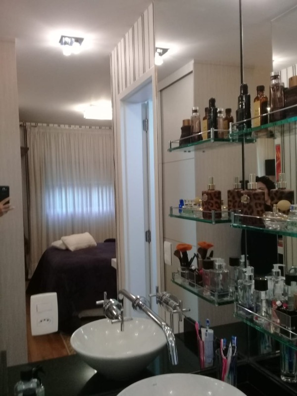 Apartamento à venda com 1 quarto, 40m² - Foto 5