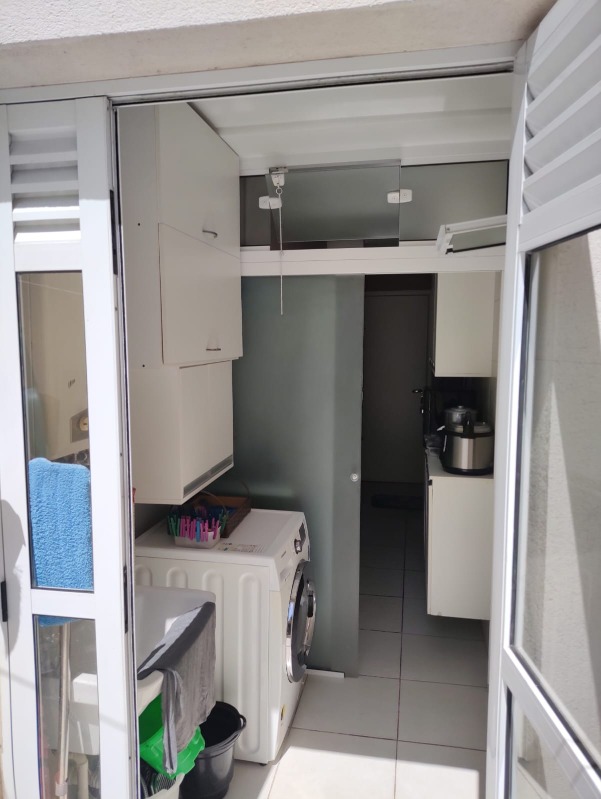 Apartamento à venda com 3 quartos, 96m² - Foto 17