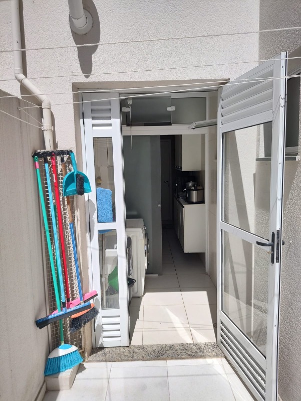 Apartamento à venda com 3 quartos, 96m² - Foto 18